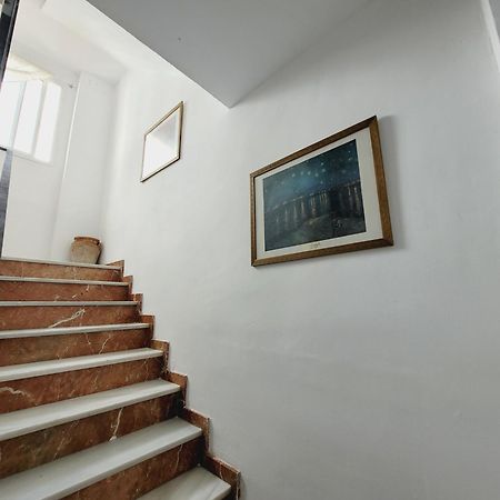 Apartment In The Center Of Севілья Екстер'єр фото
