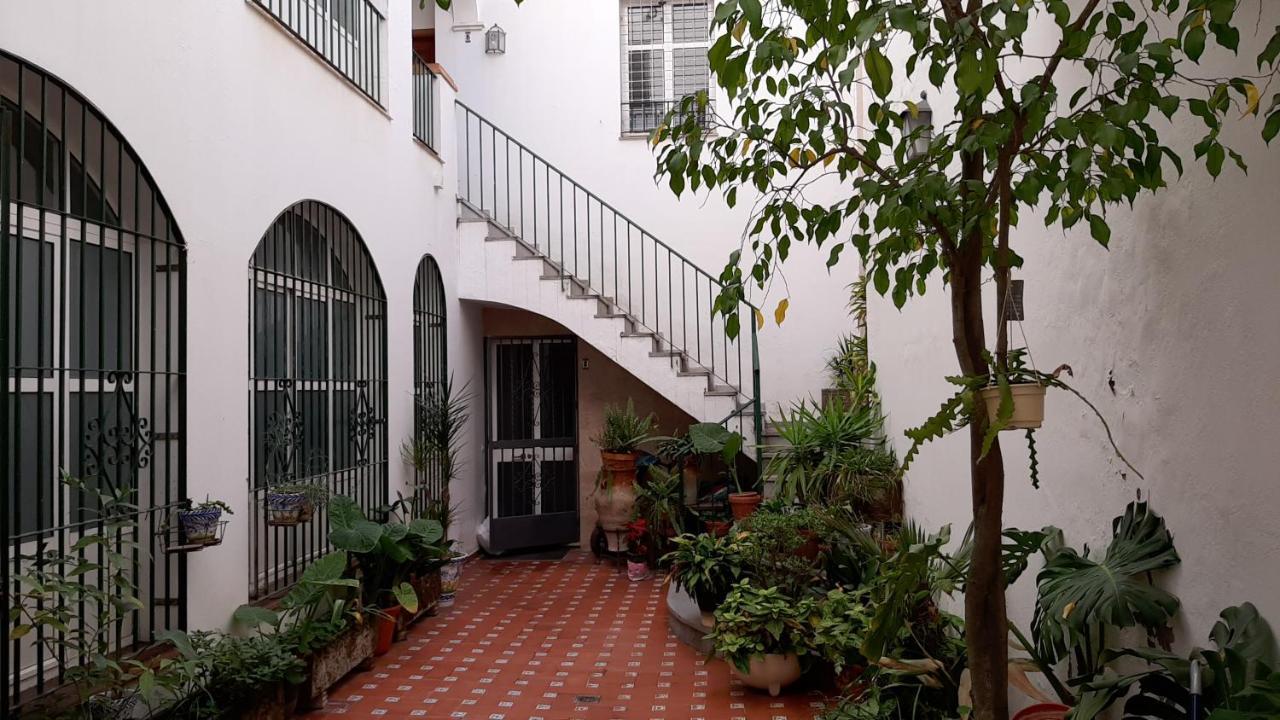 Apartment In The Center Of Севілья Екстер'єр фото