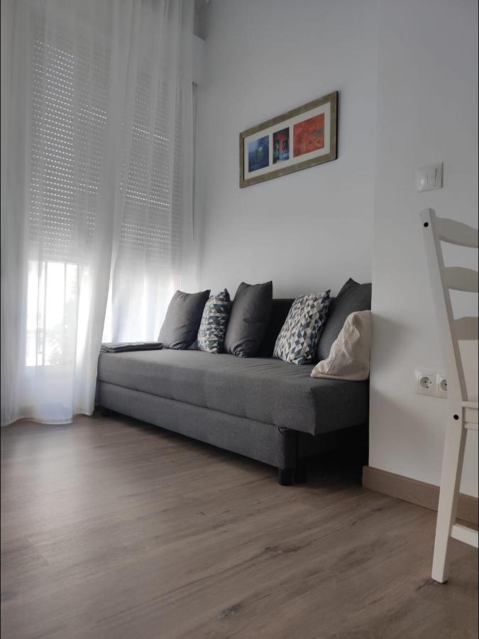 Apartment In The Center Of Севілья Екстер'єр фото